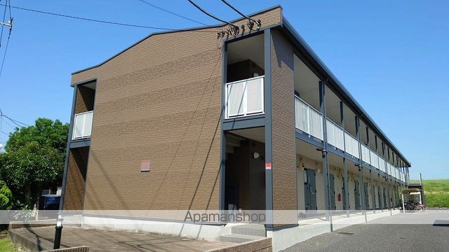 レオパレスレクサスの外観写真