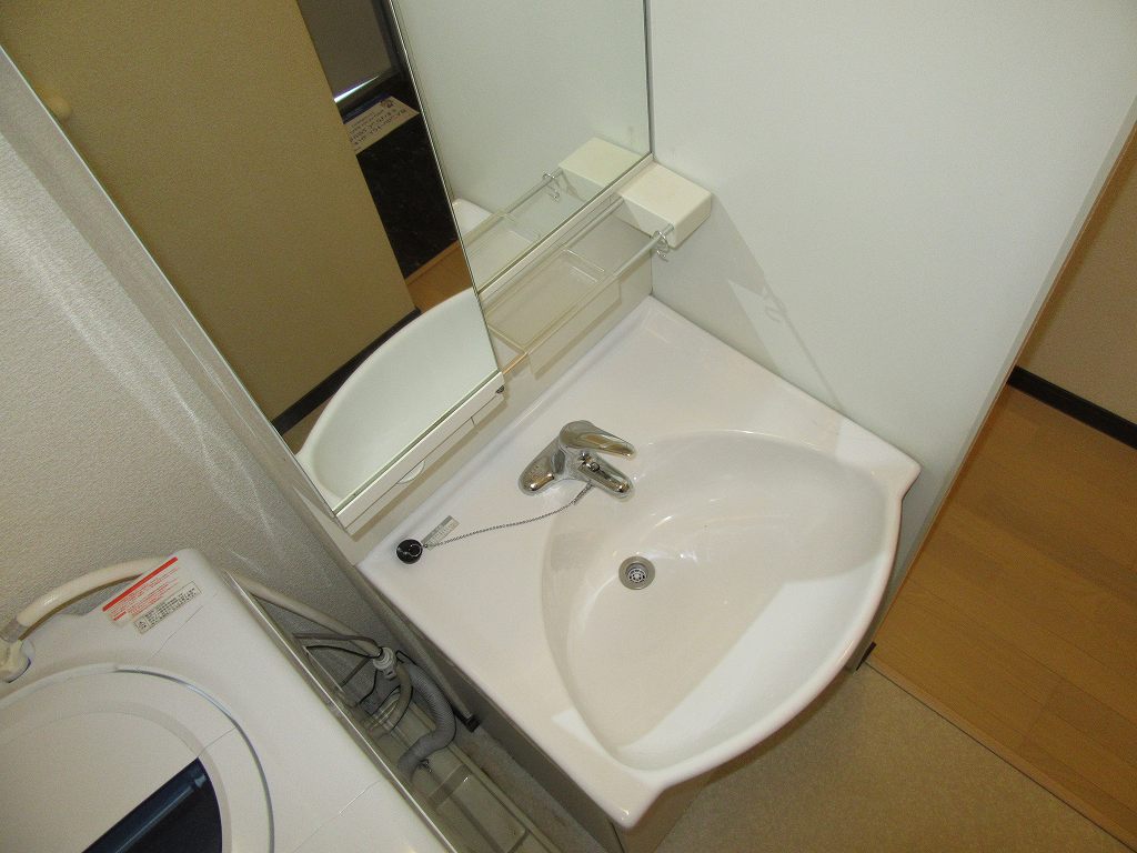 洗面設備　独立洗面台※同タイプ