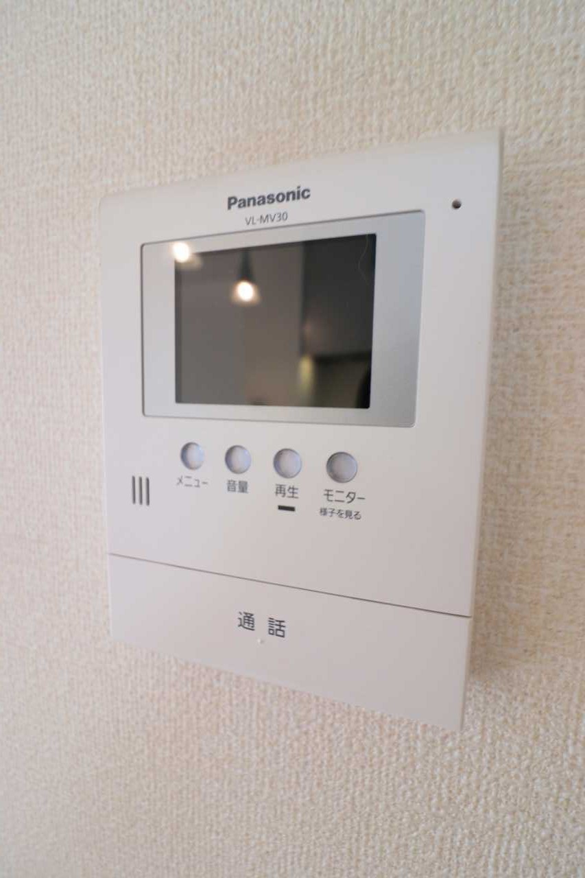 セキュリティ　※同物件、別部屋になります。