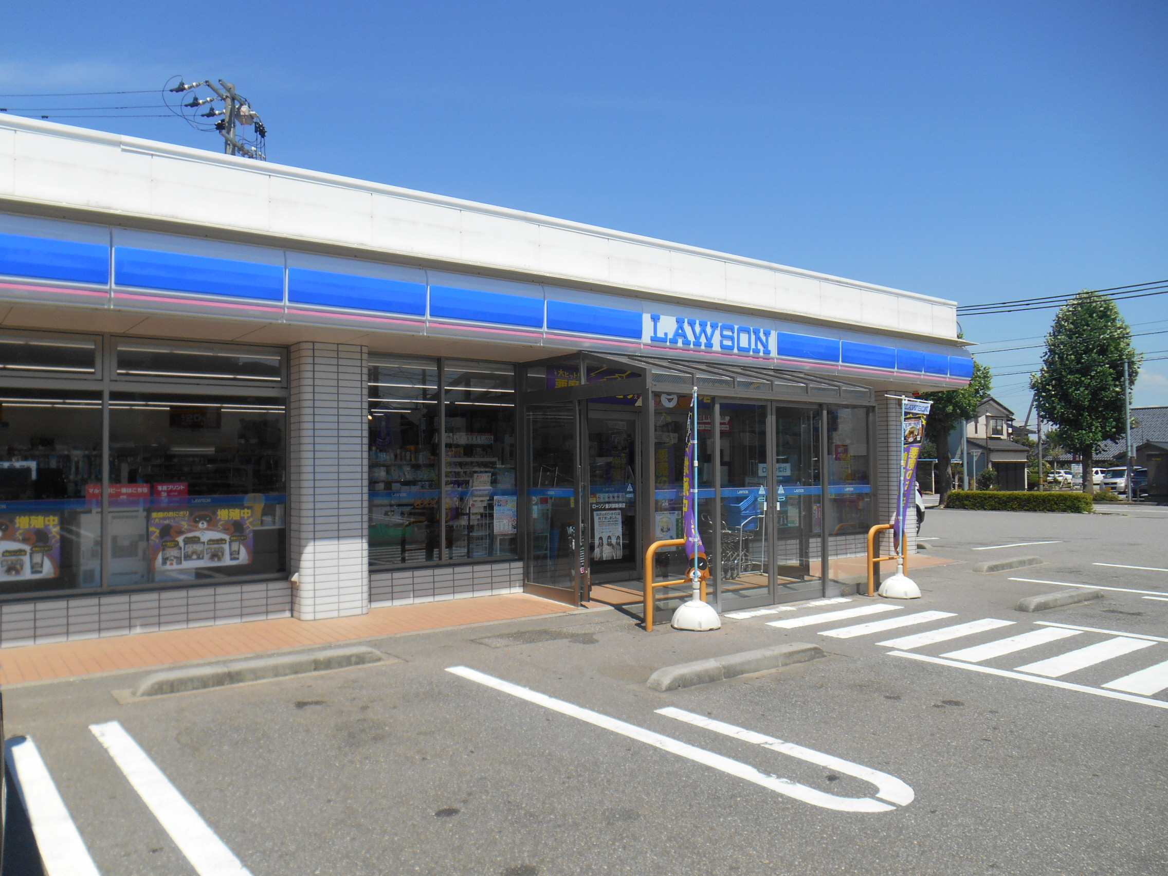 コンビニ　ローソン金沢額新保店（コンビニ）まで104m