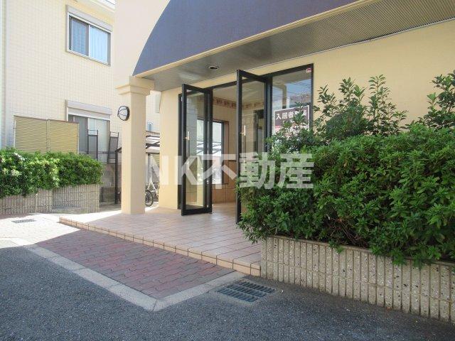 エントランス　毎日通るエントランスはこのようになっています