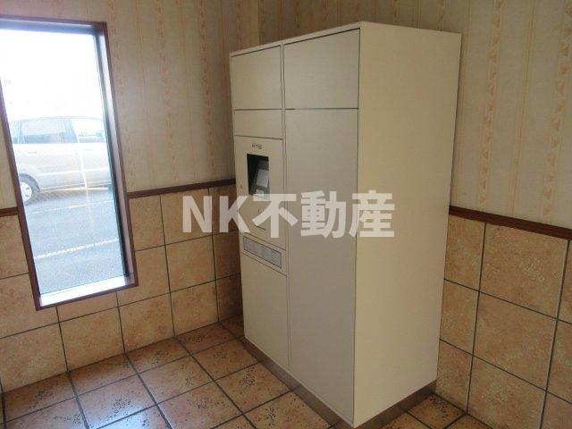 その他設備　宅配ロッカーです