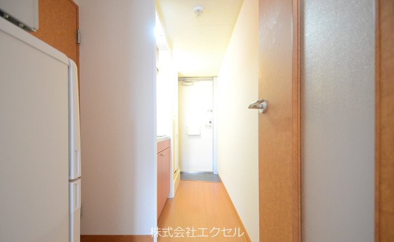 玄関　同等タイプのイメージ写真です。