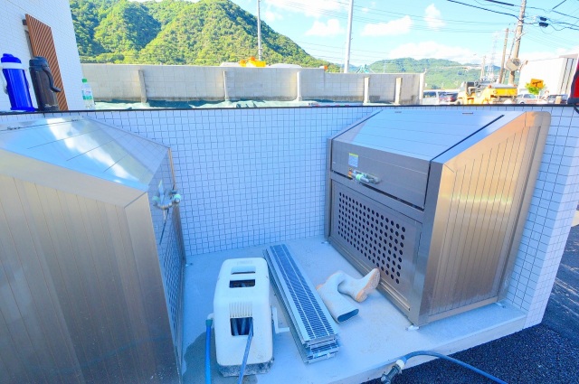 コンビニ　ポプラ海田畝店（コンビニ）まで722m