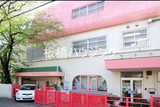 幼稚園・保育園　豊島区立西巣鴨幼稚園（幼稚園・保育園）まで209m