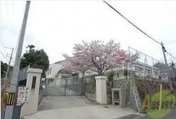 中学校　神戸市立飛松中学校（中学校）まで355m