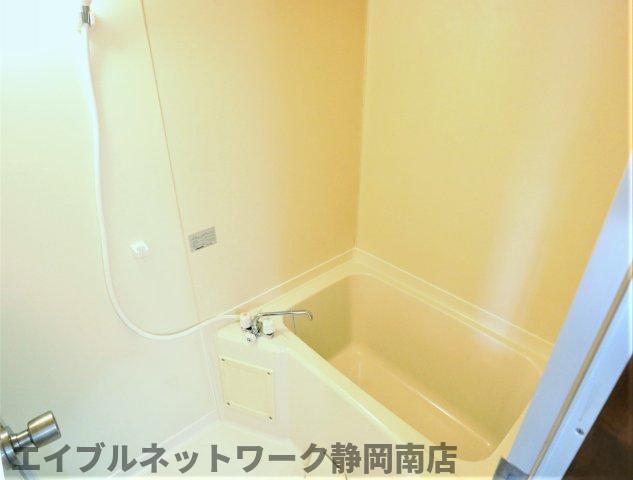 バス・シャワールーム　日々の暮らしに欠かせないお風呂です