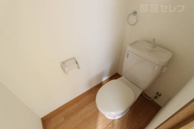 トイレ　キレイなトイレです。３Ｅ号室の写真です。