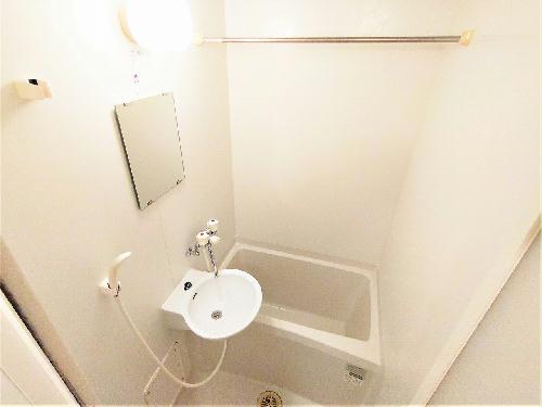 バス・シャワールーム　設備・使用は号室により異なる為、現況を優先致します。