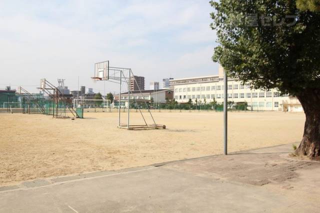中学校　御田中学校（中学校）まで1600m