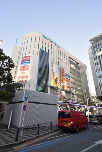 ショッピングセンター　博多バスターミナル（ショッピングセンター）まで442m