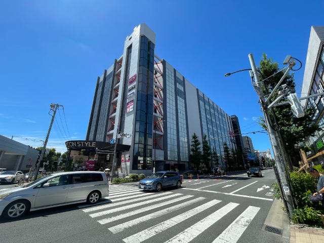 ショッピングセンター　イオンスタイル碑文谷（ショッピングセンター）まで590m