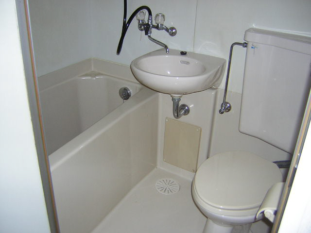 バス・シャワールーム