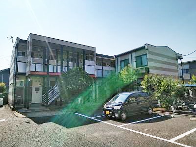 神奈川県藤沢市辻堂４（アパート）の賃貸物件の外観