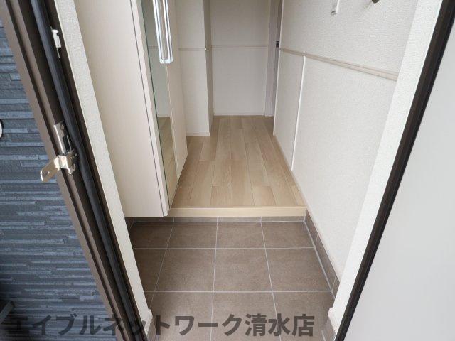 玄関　シンプルで使いやすい玄関です