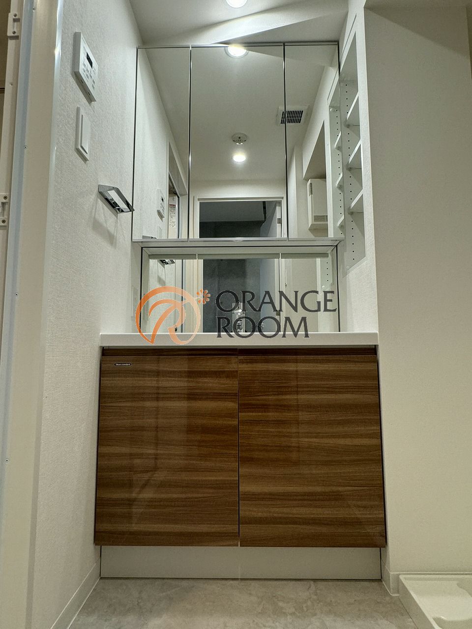 洗面設備　同建物参考写真