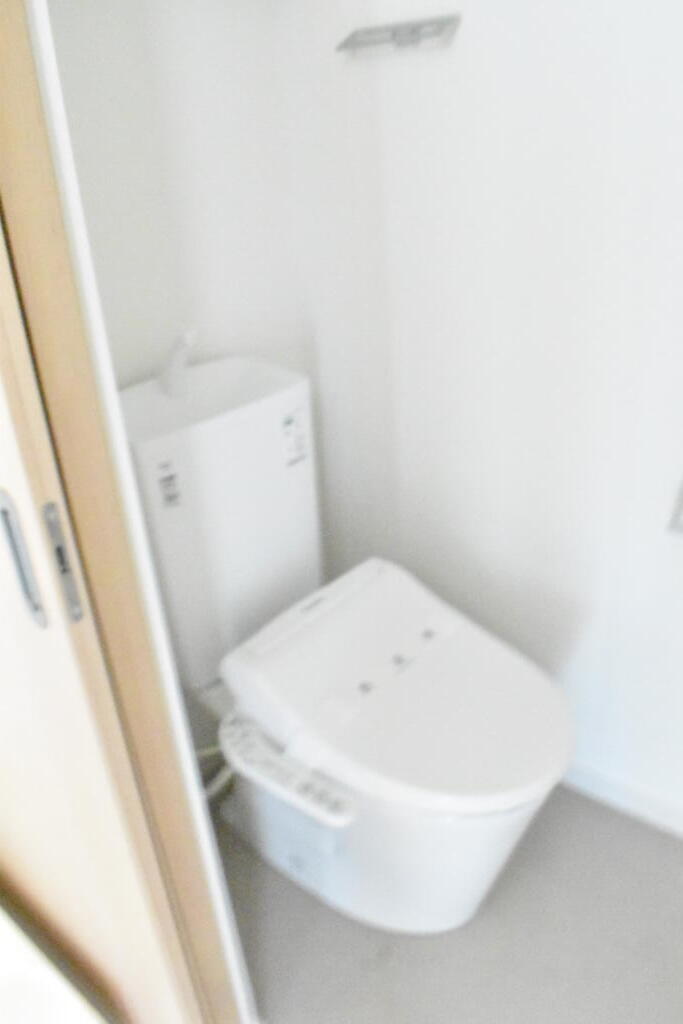 カーサスタジオーネのトイレ写真