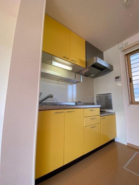 キッチン　当部屋は反転タイプ