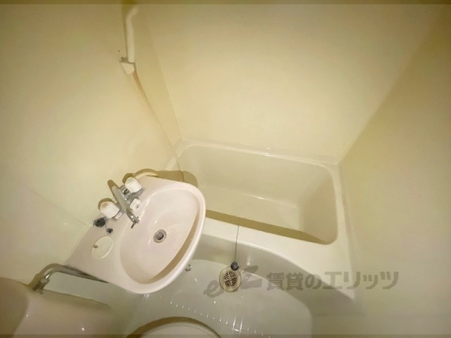 バス・シャワールーム　バス