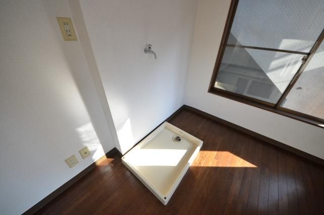 その他部屋・スペース　屋内洗濯機置場