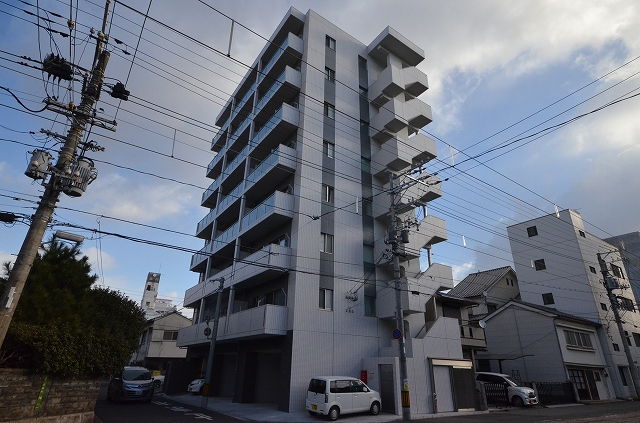 広島市西区天満町のマンションの建物外観