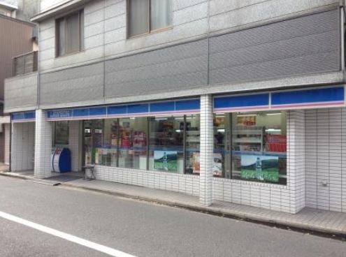 【川崎市高津区溝口のマンションのコンビニ】