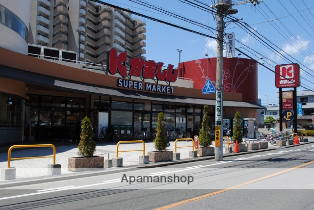 スーパー　かましん戸祭店（スーパー）まで682m
