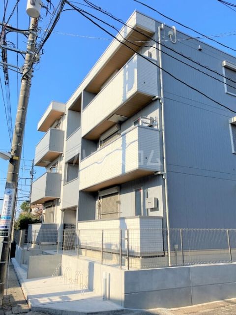 シャンティの建物外観