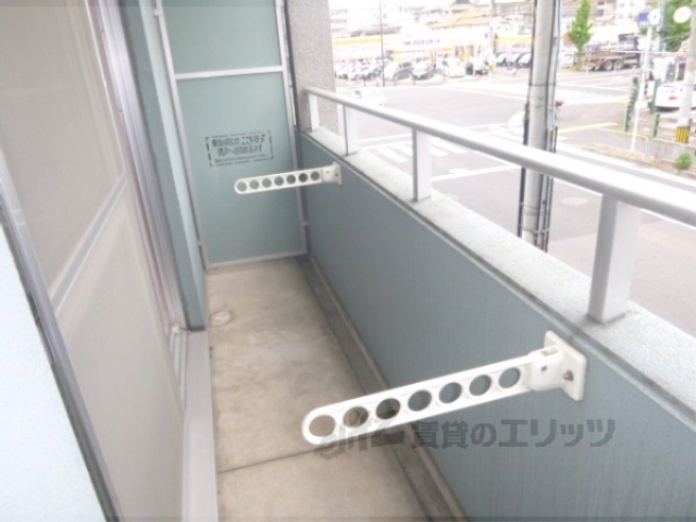 バルコニー　物干しができます。