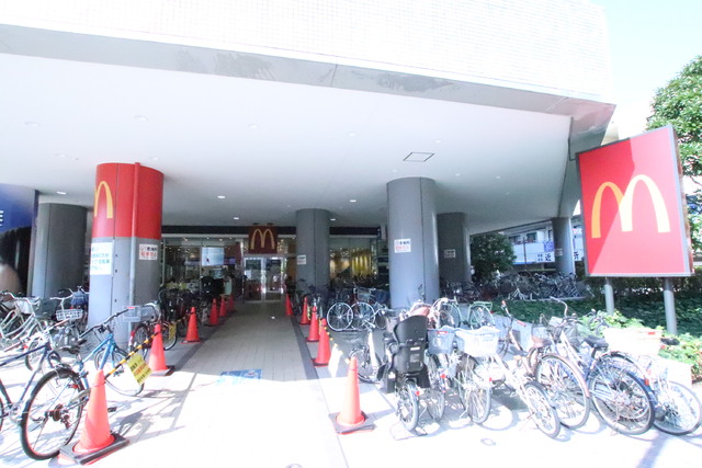 飲食店　マクドナルド　北野店（飲食店）まで750m