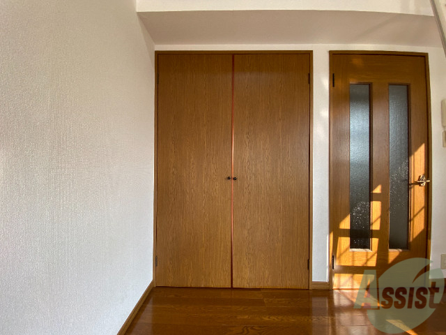 収納　収納スペースがあるので、荷物が多い方でも安心。