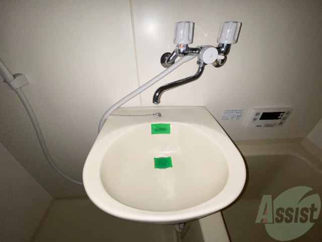 洗面設備　洗面台になります。朝の身支度早くなりますね！