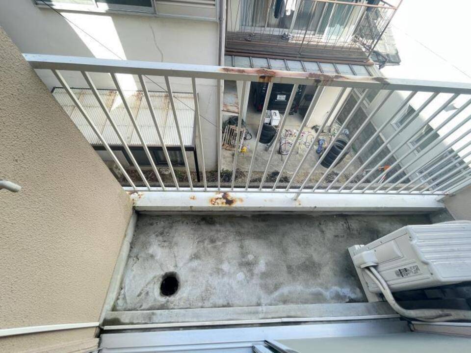 バルコニー　バルコニー