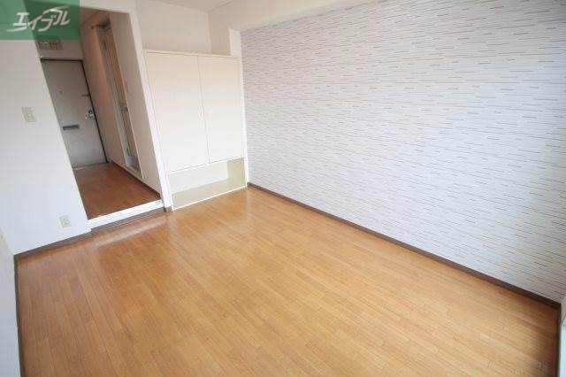 居室・リビング　同タイプのお部屋の画像です