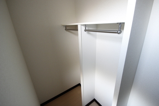 収納　※別号室の写真です