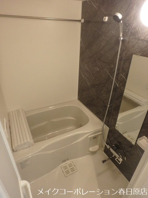 バス・シャワールーム　写真は同型タイプ