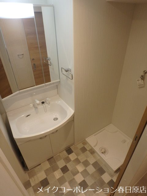 洗面設備　写真は同型タイプ