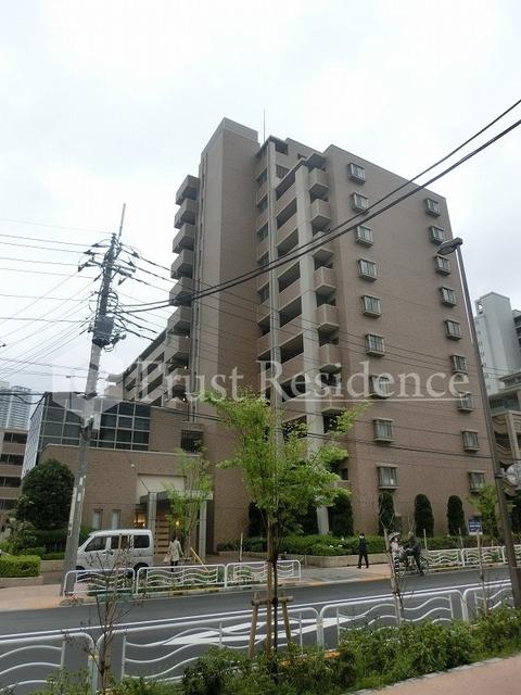 【江東区豊洲のマンションの建物外観】