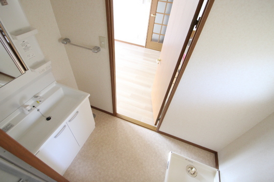 洗面設備　※別部屋の写真です