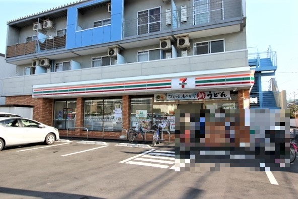 コンビニ　セブンイレブン　南吹田３丁目店（コンビニ）まで220m