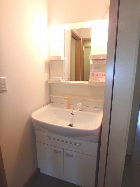 洗面設備　人気のシャンプードレッサー☆