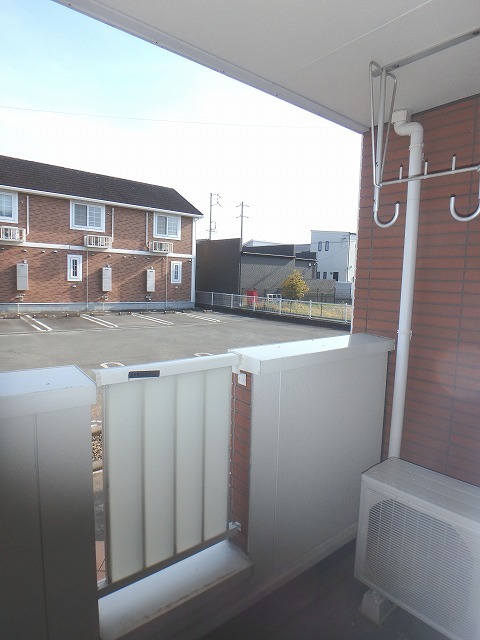 バルコニー　南向きで日当たり良好☆