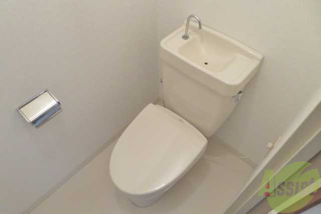 トイレ　トイレはキレイになって使いやすそう