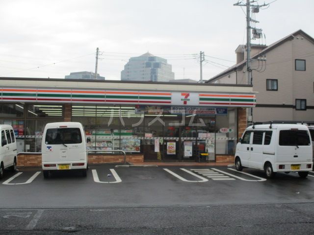 コンビニ　セブンイレブン 横浜星川駅南店（コンビニ）まで1128m