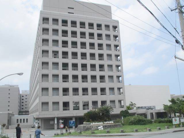 病院　琉球大学医学部附属病院（病院）まで339m