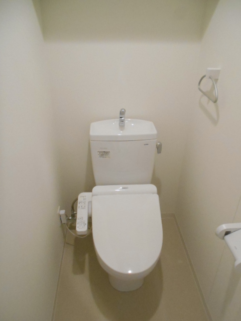 トイレ　洗浄機能付トイレです