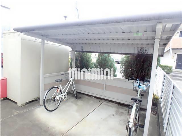 駐車場　駐輪場