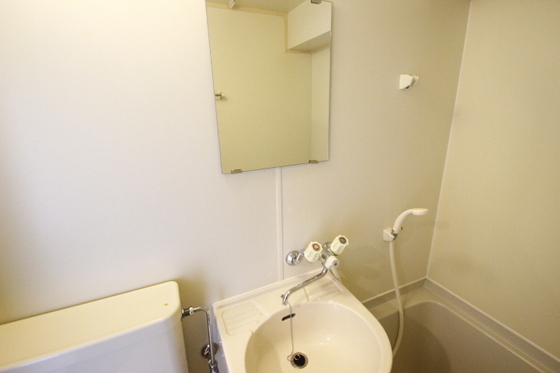洗面設備　※別部屋の写真です