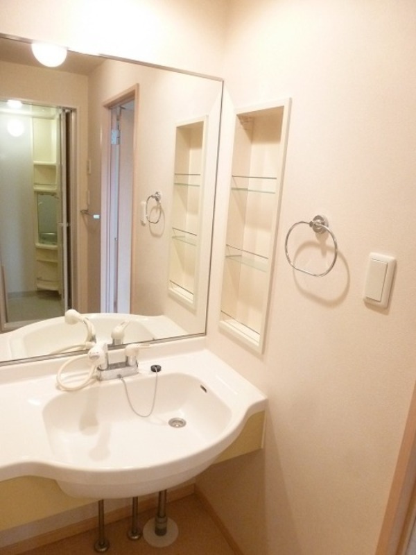 洗面設備　図面と現状に相違がある場合には現状を優先