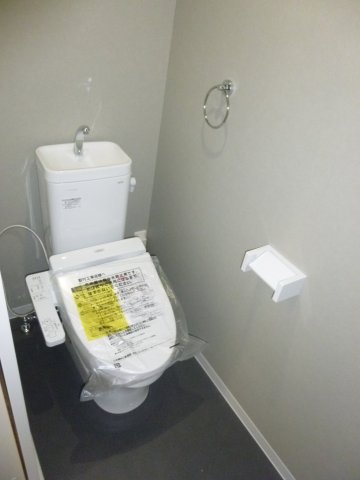 トイレ　同型モデル